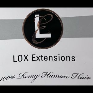 Human hair extensions. Blonde 18 inches and brown 22 inches. Worn once.